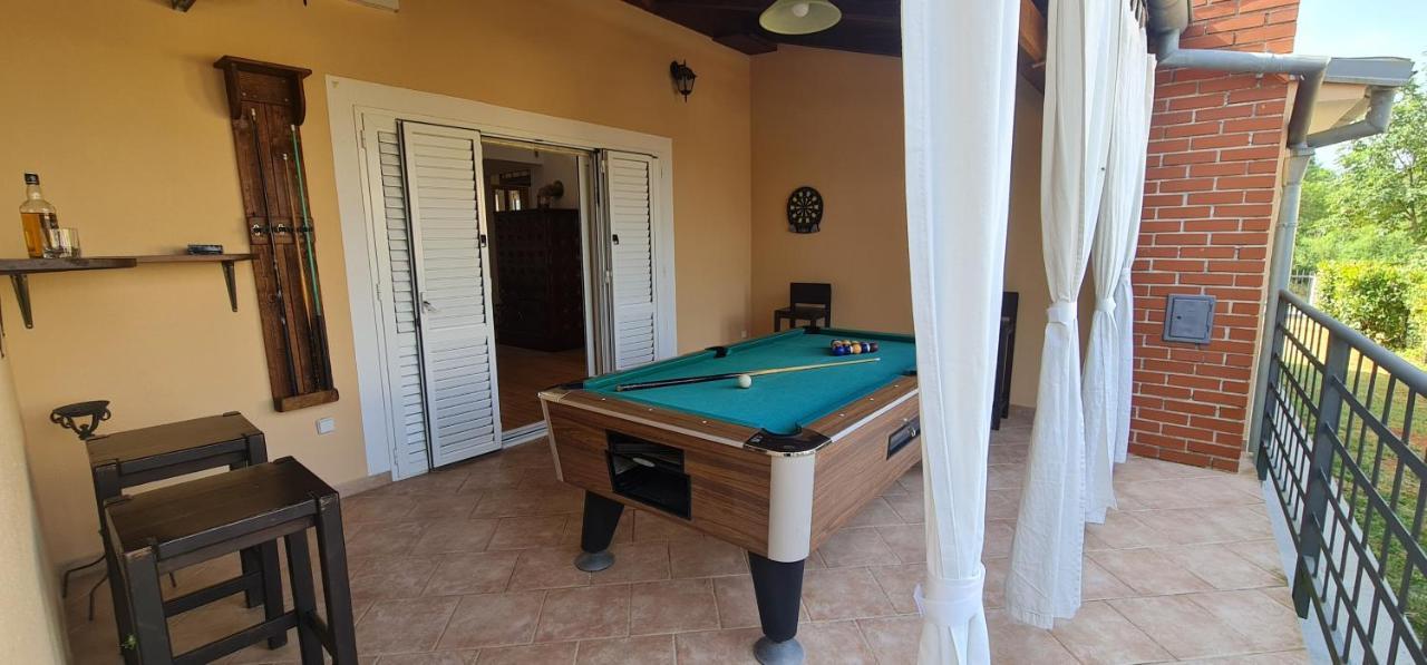 Sunny Garden Villa With Pool Loborika Exterior photo